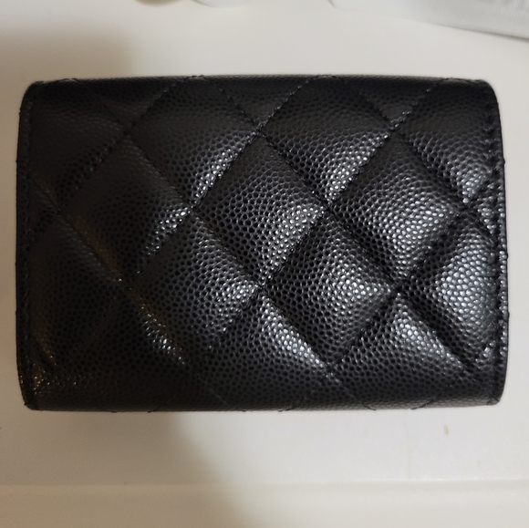 Chanel Trifold Compact Caviar Wallet - Picture 7 of 17